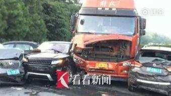 国产车撞半挂车视频大全,视频大全揭秘惊险瞬间
